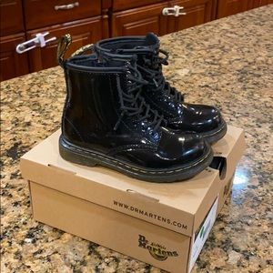 Dr. Marten Brookline Boot
